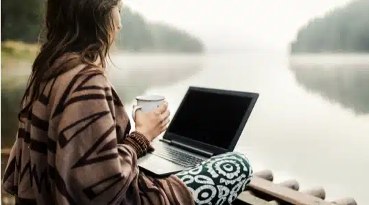 Pourquoi-opter-pour-Internet-en-camping--538x300