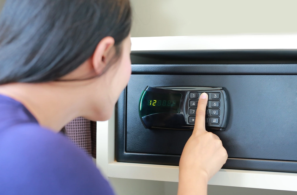 des-coffres-forts-pour-protéger-les-biens-de-vos-hotes-NL coffre-fort